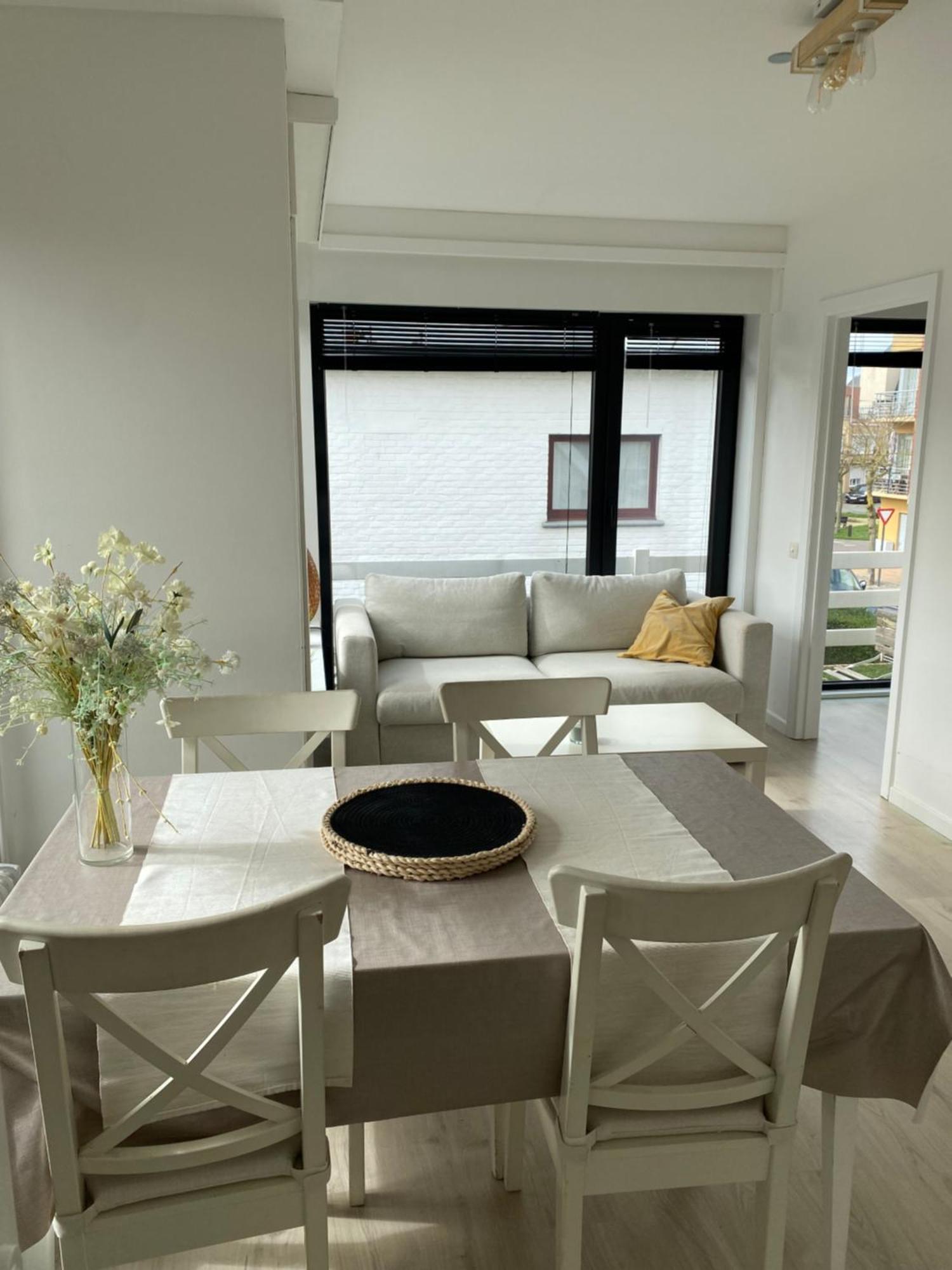 The Ocean Breeze 2 Apartment De Haan Luaran gambar