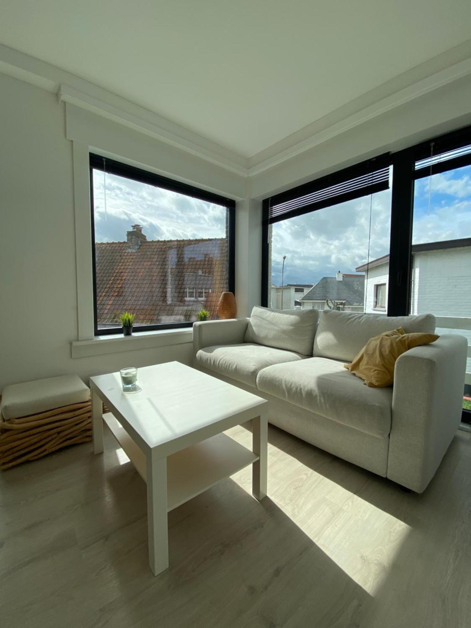 The Ocean Breeze 2 Apartment De Haan Luaran gambar